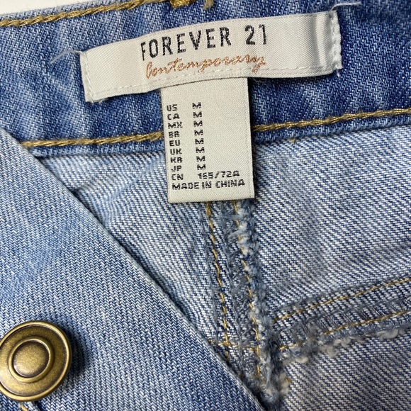 ✨NWOT✨ FOREVER 21 Groovy Denim Skirt - Picture 4 of 4